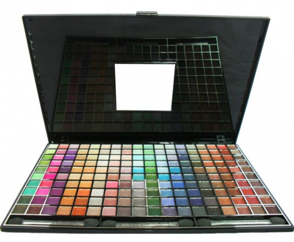 Paleta de Sombras 180 Cores Luisance